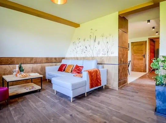 Atlas Chmur דירה