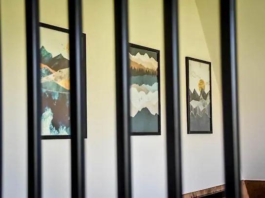 Atlas Chmur ביאלי דונאייק