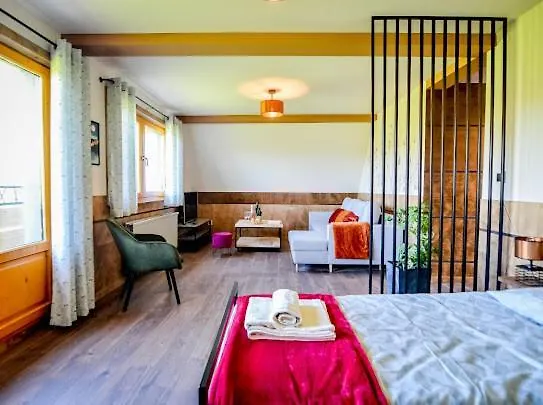 דירה Atlas Chmur ביאלי דונאייק