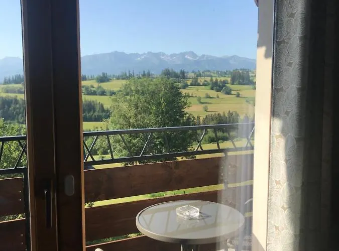 Atlas Chmur * ביאלי דונאייק